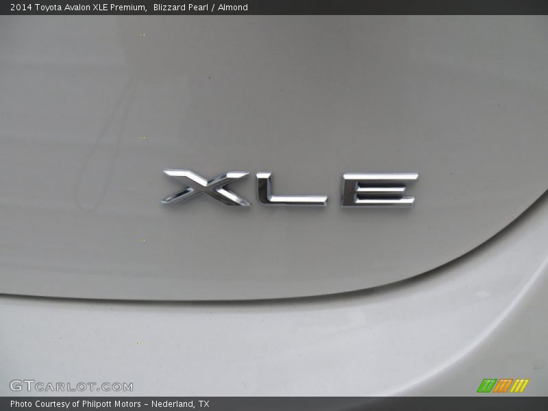  2014 Avalon XLE Premium Logo