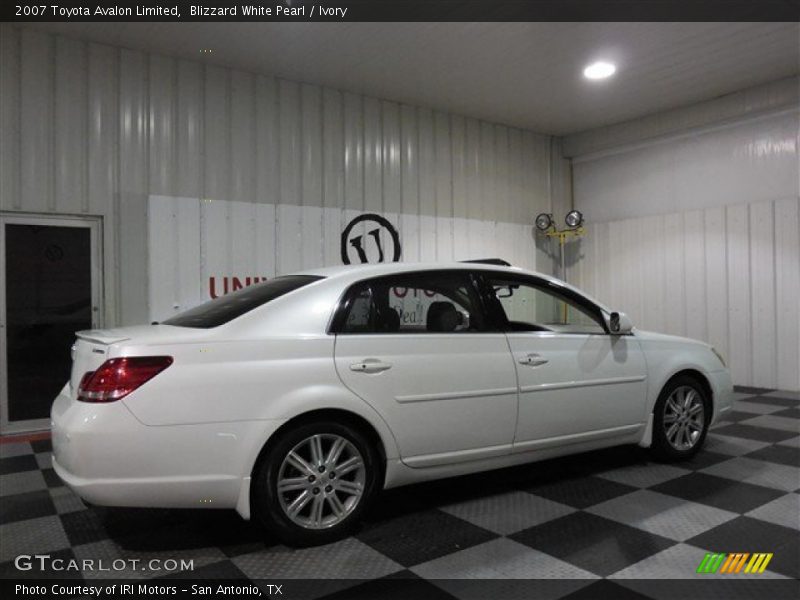 Blizzard White Pearl / Ivory 2007 Toyota Avalon Limited