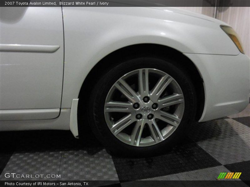 Blizzard White Pearl / Ivory 2007 Toyota Avalon Limited