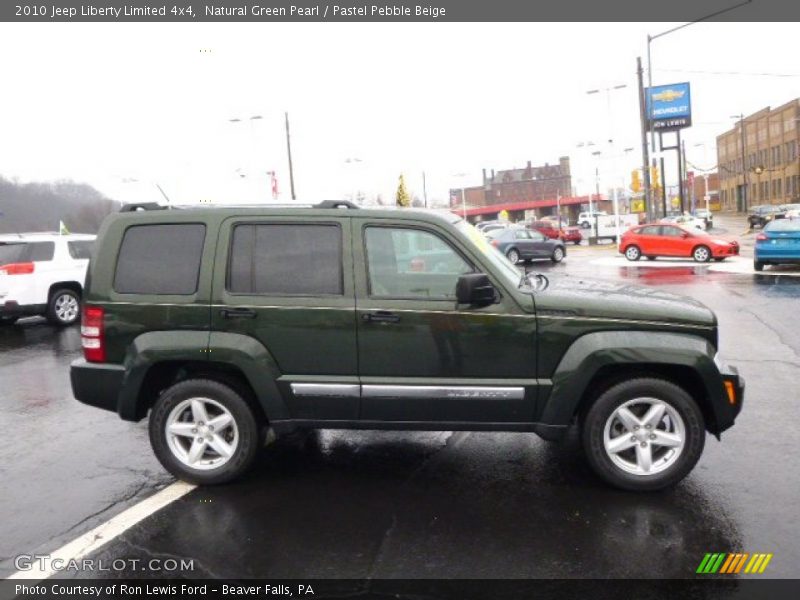 Natural Green Pearl / Pastel Pebble Beige 2010 Jeep Liberty Limited 4x4