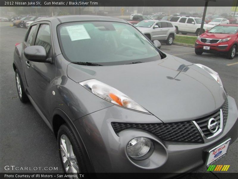 Gun Metallic / Black/Silver Trim 2012 Nissan Juke SV