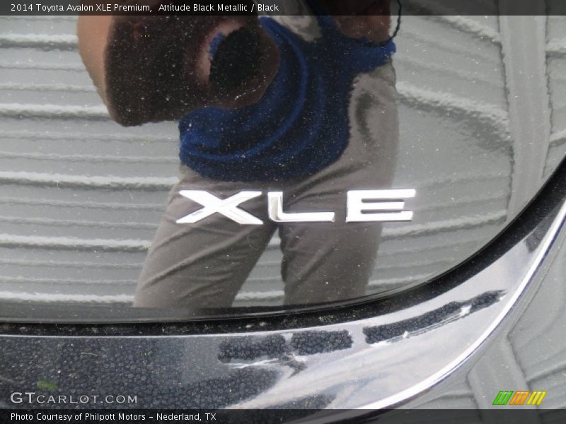 Attitude Black Metallic / Black 2014 Toyota Avalon XLE Premium