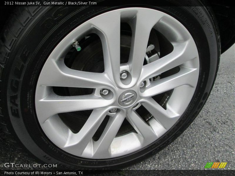 Gun Metallic / Black/Silver Trim 2012 Nissan Juke SV