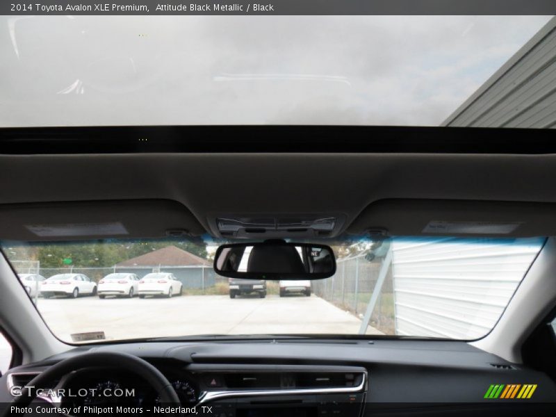 Attitude Black Metallic / Black 2014 Toyota Avalon XLE Premium