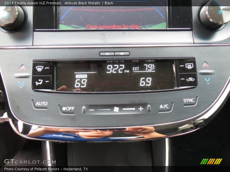 Controls of 2014 Avalon XLE Premium