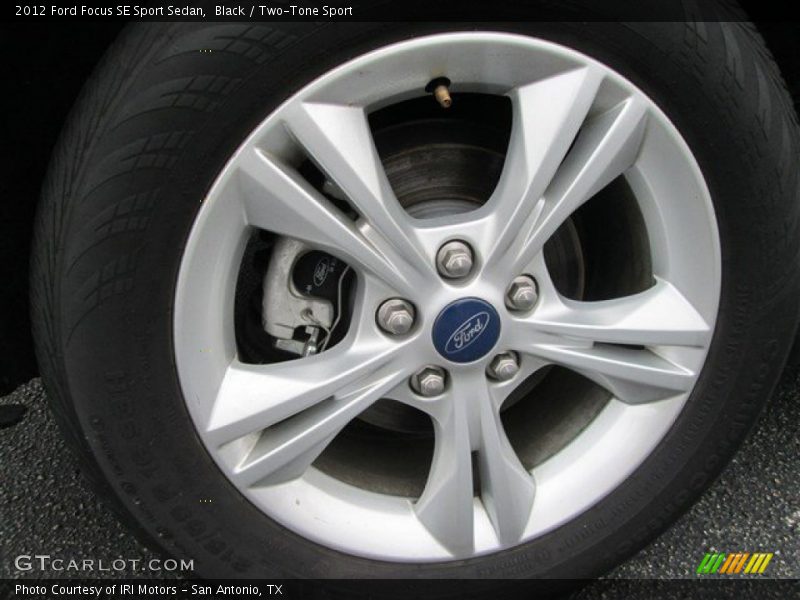 Black / Two-Tone Sport 2012 Ford Focus SE Sport Sedan
