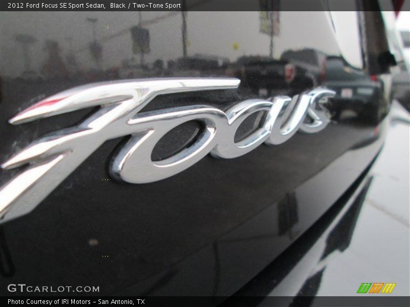 Black / Two-Tone Sport 2012 Ford Focus SE Sport Sedan