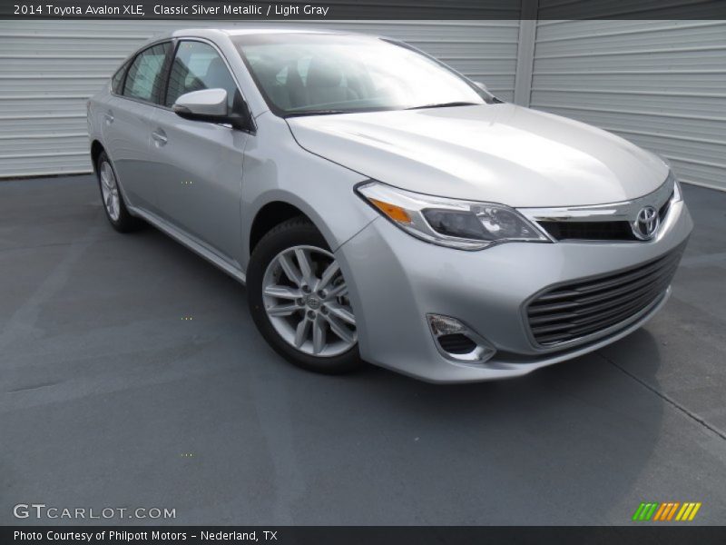 Classic Silver Metallic / Light Gray 2014 Toyota Avalon XLE