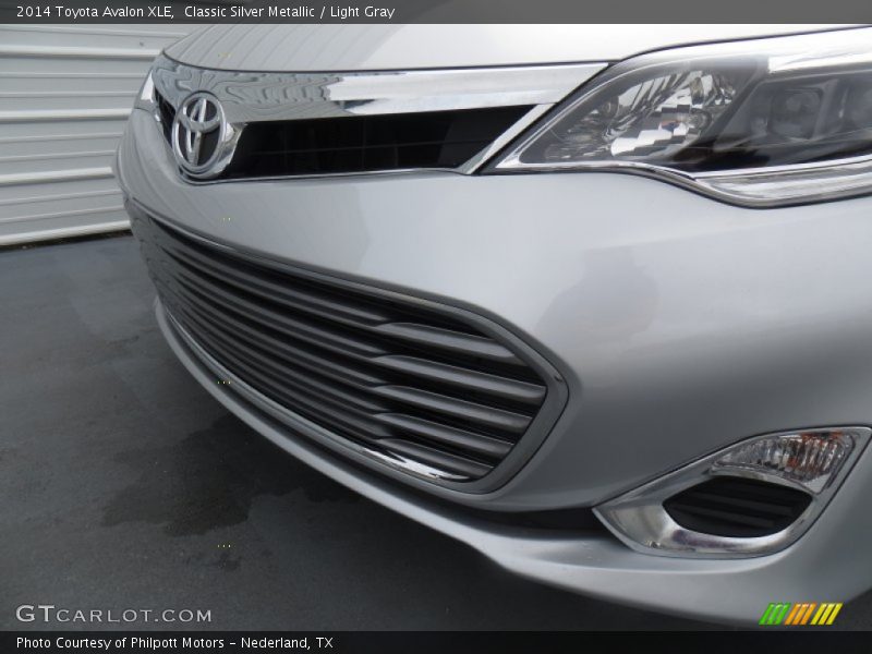 Classic Silver Metallic / Light Gray 2014 Toyota Avalon XLE