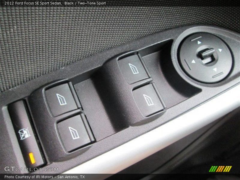 Black / Two-Tone Sport 2012 Ford Focus SE Sport Sedan