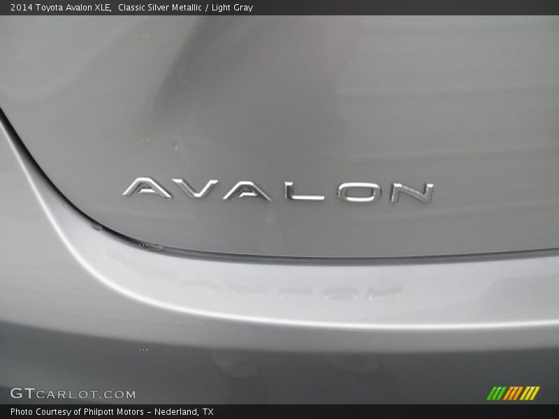 Classic Silver Metallic / Light Gray 2014 Toyota Avalon XLE