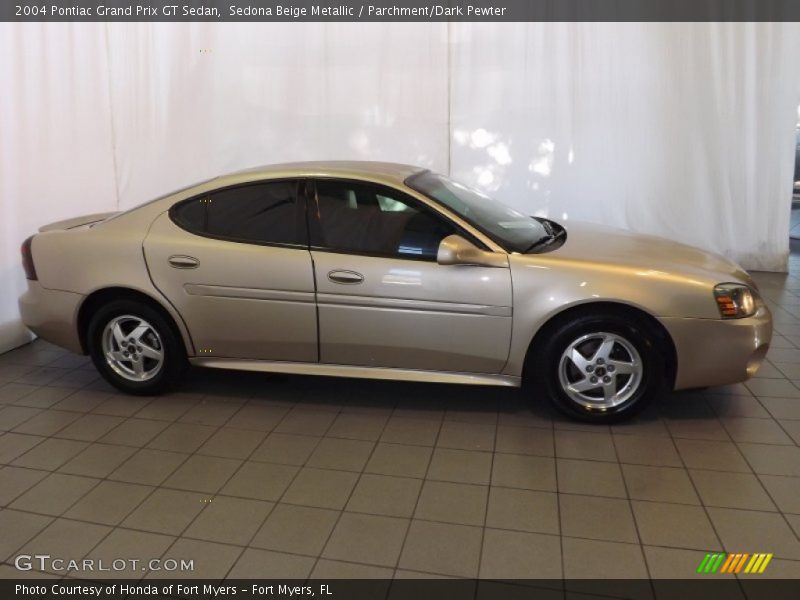 Sedona Beige Metallic / Parchment/Dark Pewter 2004 Pontiac Grand Prix GT Sedan