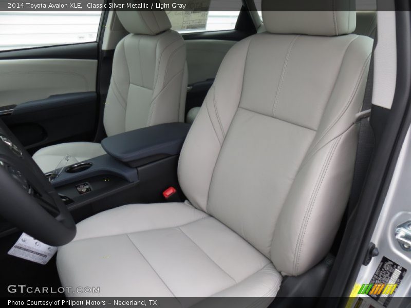 Classic Silver Metallic / Light Gray 2014 Toyota Avalon XLE