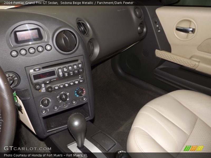 Sedona Beige Metallic / Parchment/Dark Pewter 2004 Pontiac Grand Prix GT Sedan