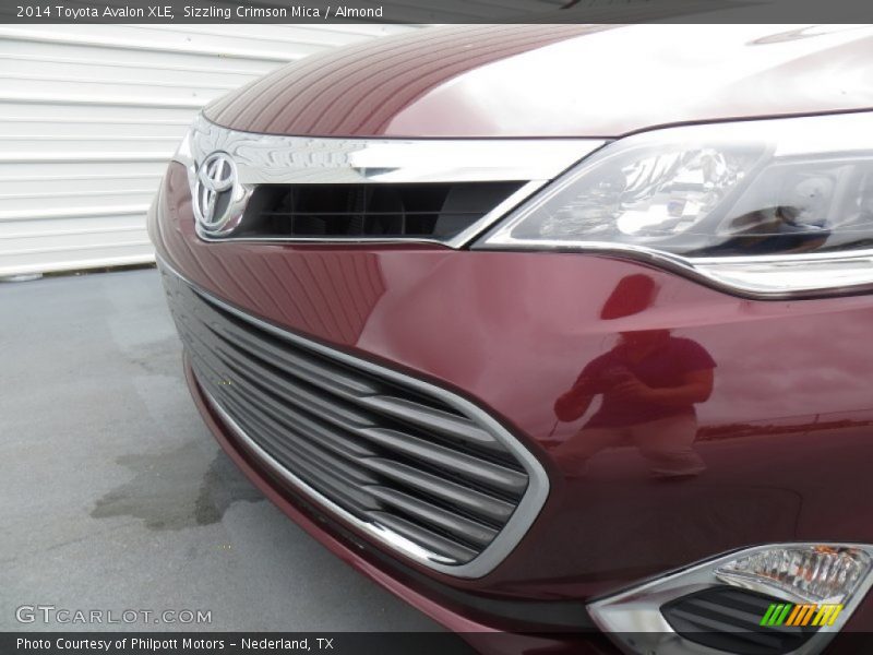 Sizzling Crimson Mica / Almond 2014 Toyota Avalon XLE