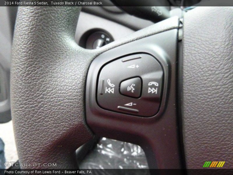 Tuxedo Black / Charcoal Black 2014 Ford Fiesta S Sedan