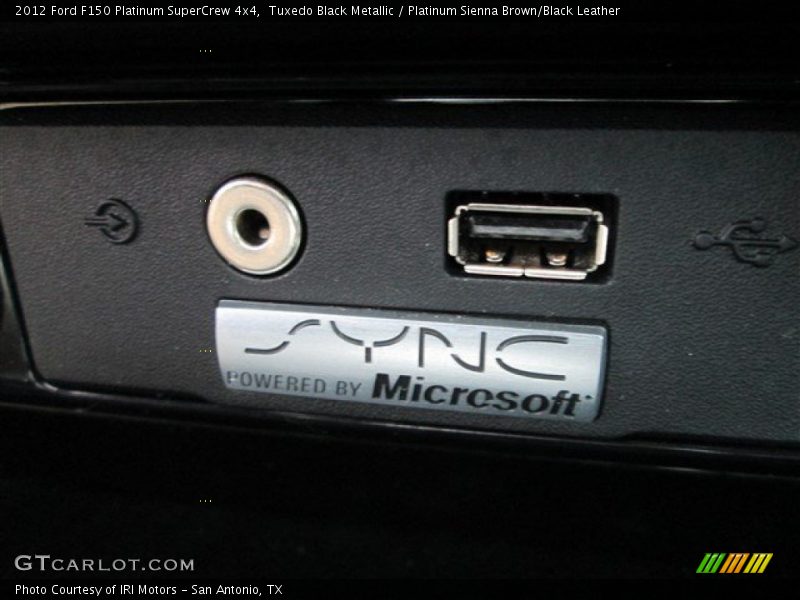 Tuxedo Black Metallic / Platinum Sienna Brown/Black Leather 2012 Ford F150 Platinum SuperCrew 4x4
