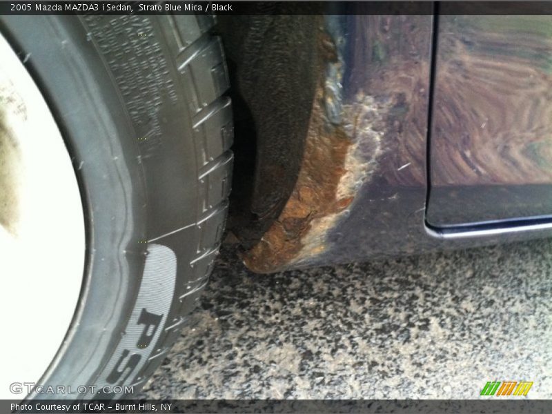 Strato Blue Mica / Black 2005 Mazda MAZDA3 i Sedan