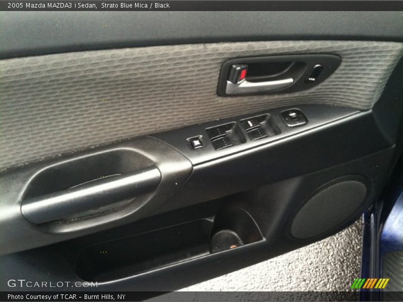 Strato Blue Mica / Black 2005 Mazda MAZDA3 i Sedan