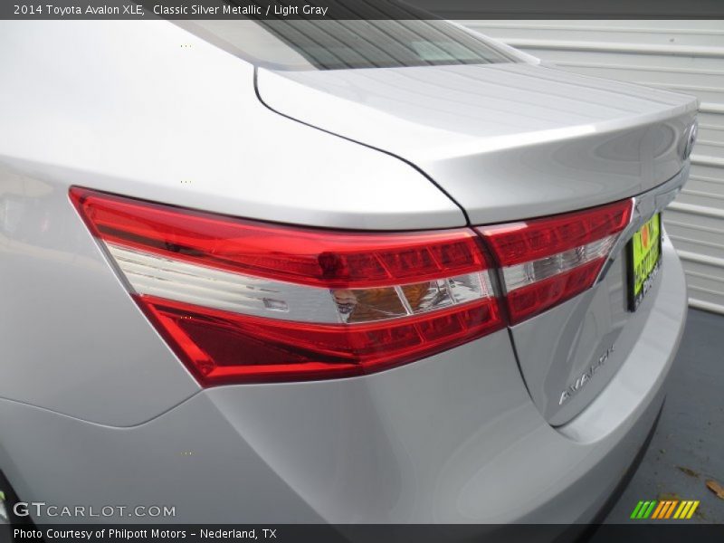 Classic Silver Metallic / Light Gray 2014 Toyota Avalon XLE