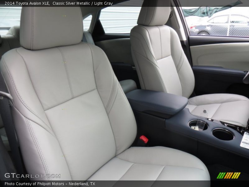 Classic Silver Metallic / Light Gray 2014 Toyota Avalon XLE