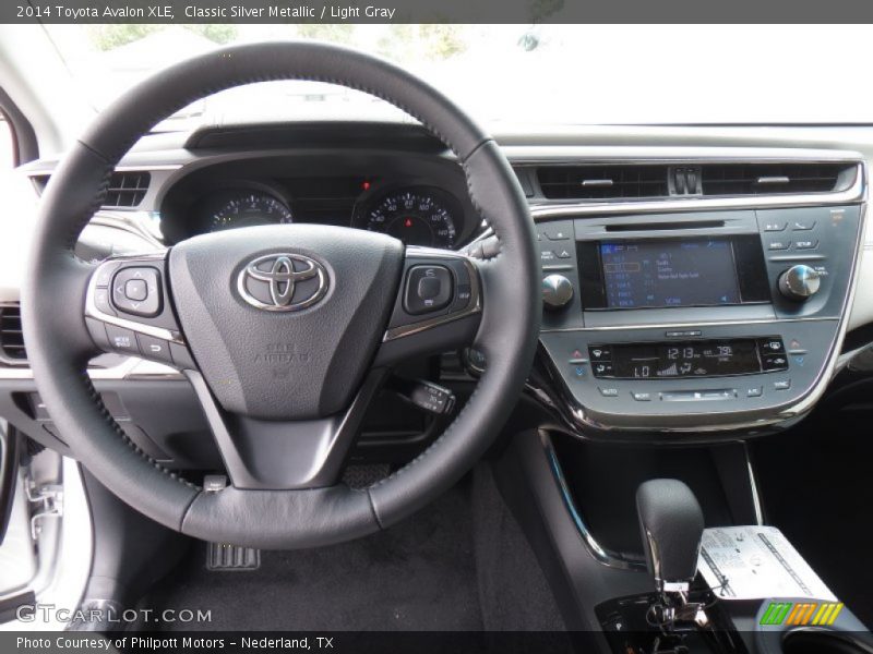 Dashboard of 2014 Avalon XLE