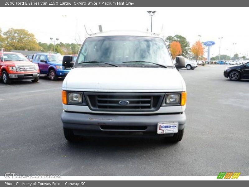 Oxford White / Medium Flint Grey 2006 Ford E Series Van E150 Cargo