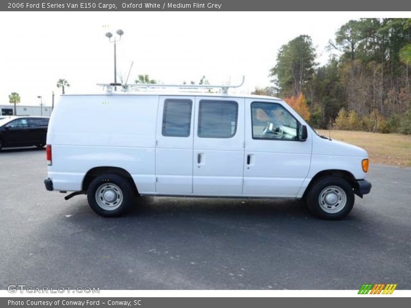 Oxford White / Medium Flint Grey 2006 Ford E Series Van E150 Cargo