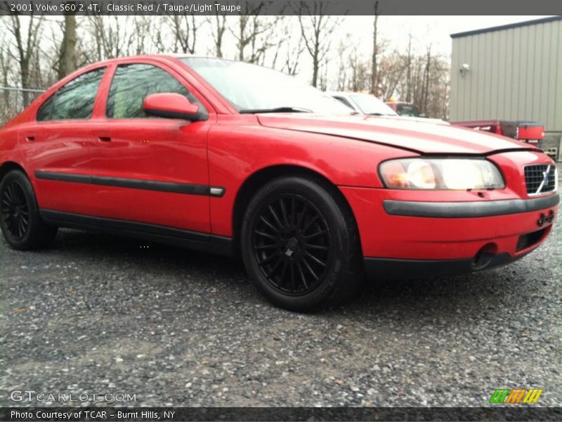 Classic Red / Taupe/Light Taupe 2001 Volvo S60 2.4T