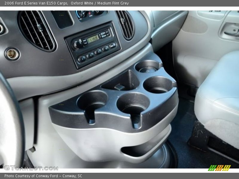 Oxford White / Medium Flint Grey 2006 Ford E Series Van E150 Cargo