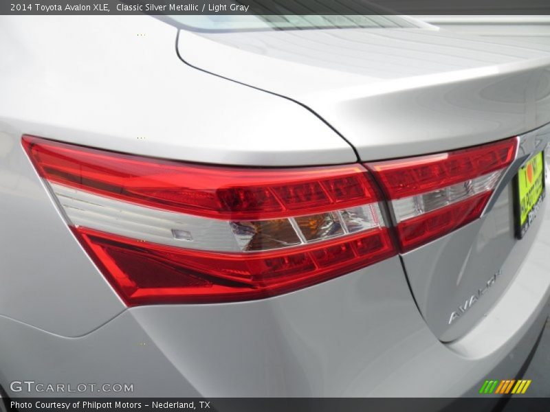 Classic Silver Metallic / Light Gray 2014 Toyota Avalon XLE