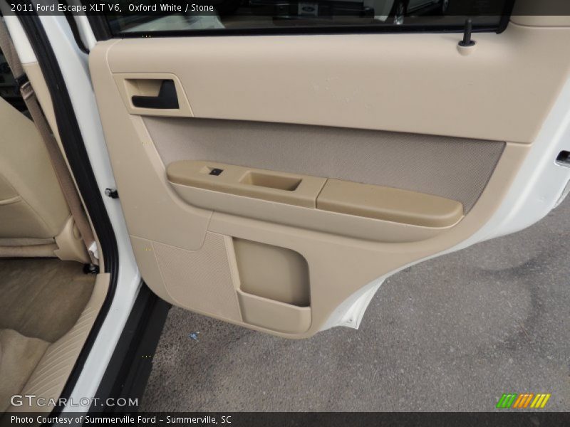 Oxford White / Stone 2011 Ford Escape XLT V6