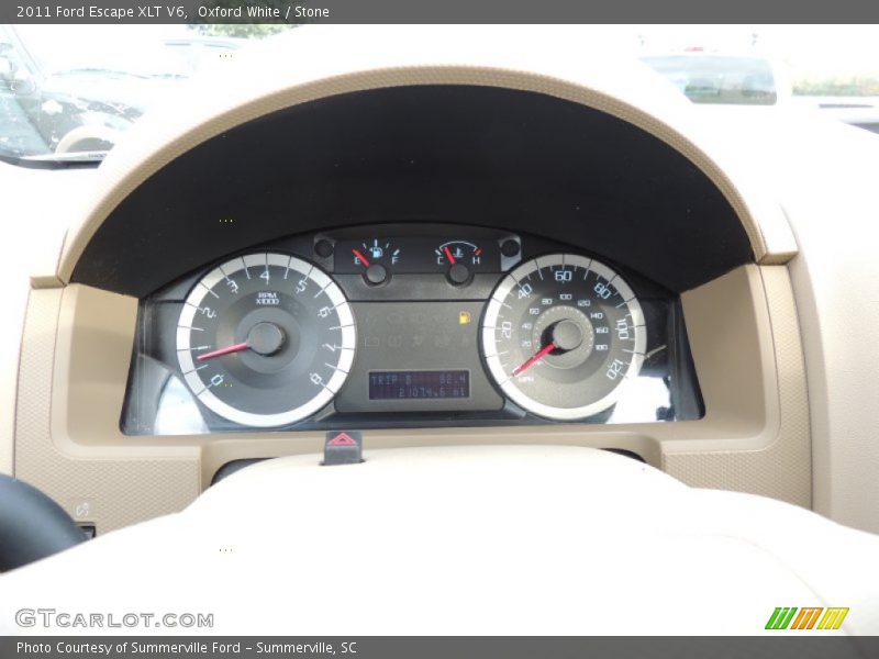 Oxford White / Stone 2011 Ford Escape XLT V6