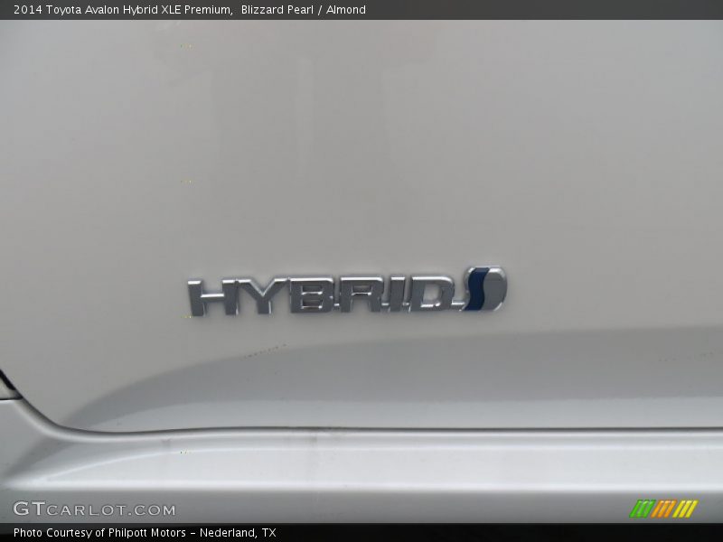 Blizzard Pearl / Almond 2014 Toyota Avalon Hybrid XLE Premium