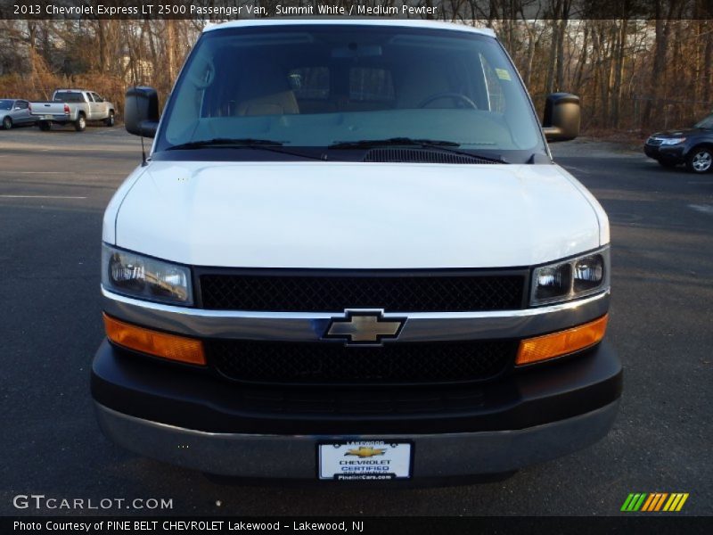 Summit White / Medium Pewter 2013 Chevrolet Express LT 2500 Passenger Van