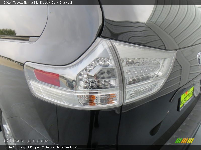 Black / Dark Charcoal 2014 Toyota Sienna SE