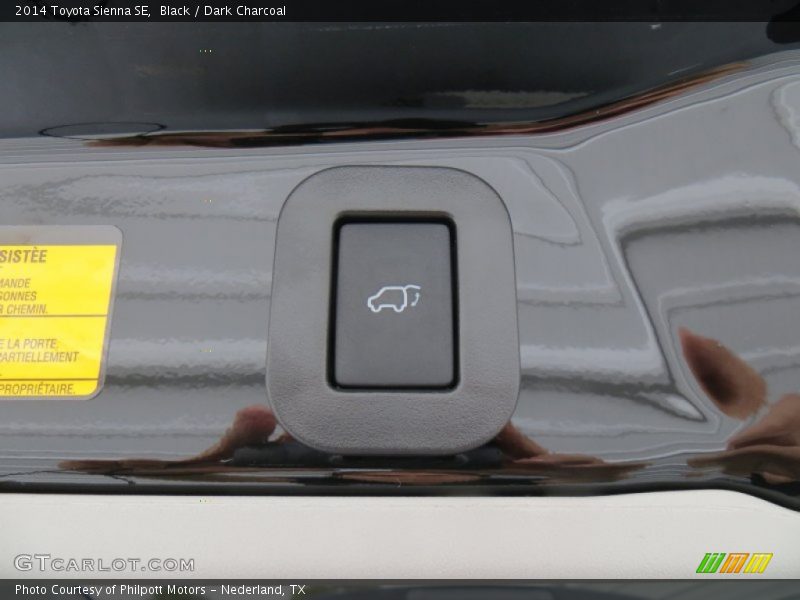 Black / Dark Charcoal 2014 Toyota Sienna SE