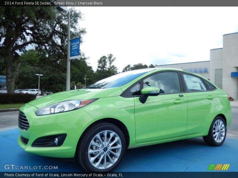 Green Envy / Charcoal Black 2014 Ford Fiesta SE Sedan