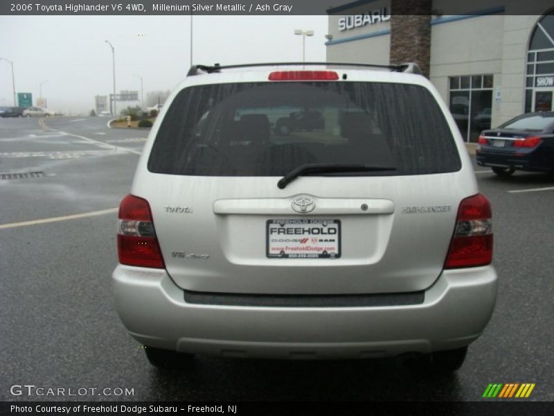 Millenium Silver Metallic / Ash Gray 2006 Toyota Highlander V6 4WD