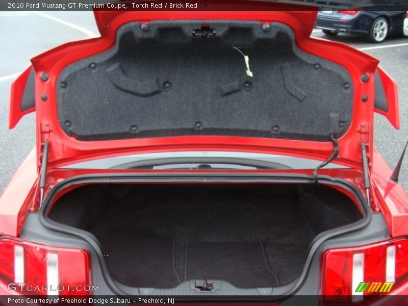  2010 Mustang GT Premium Coupe Trunk