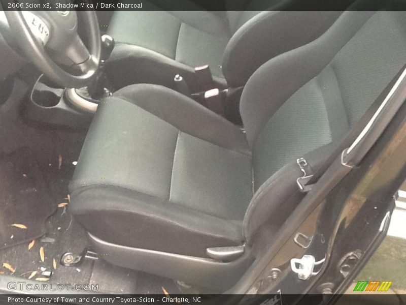 Shadow Mica / Dark Charcoal 2006 Scion xB