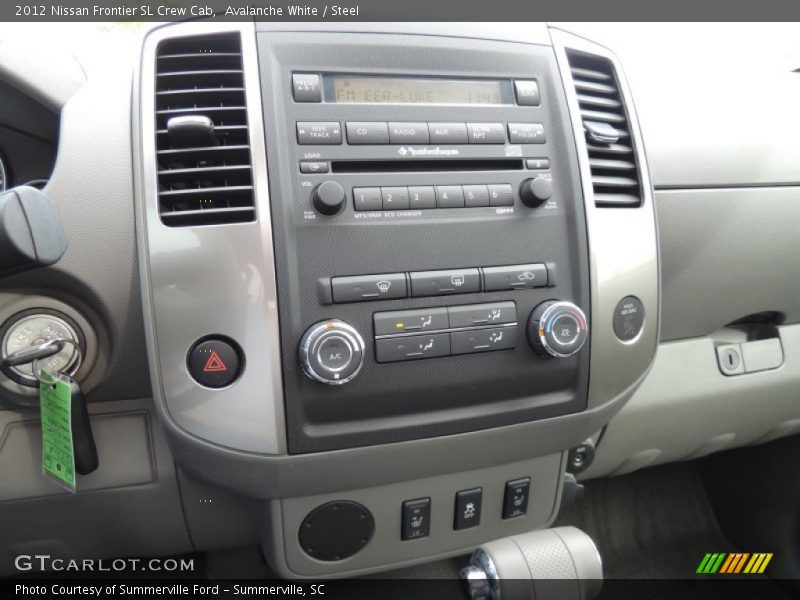 Avalanche White / Steel 2012 Nissan Frontier SL Crew Cab