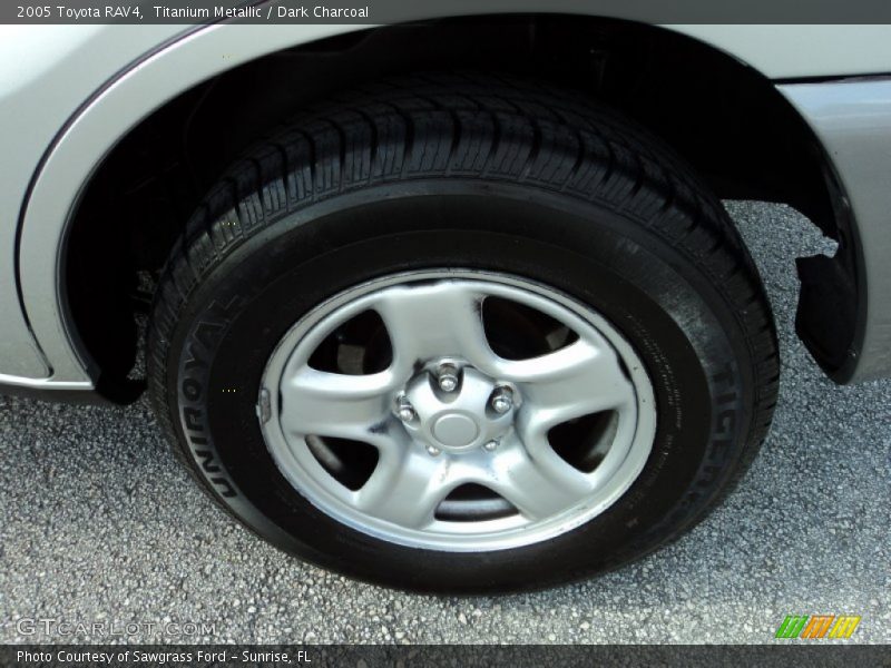 Titanium Metallic / Dark Charcoal 2005 Toyota RAV4