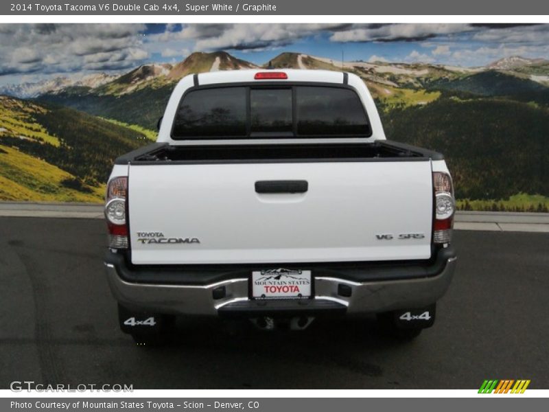 Super White / Graphite 2014 Toyota Tacoma V6 Double Cab 4x4