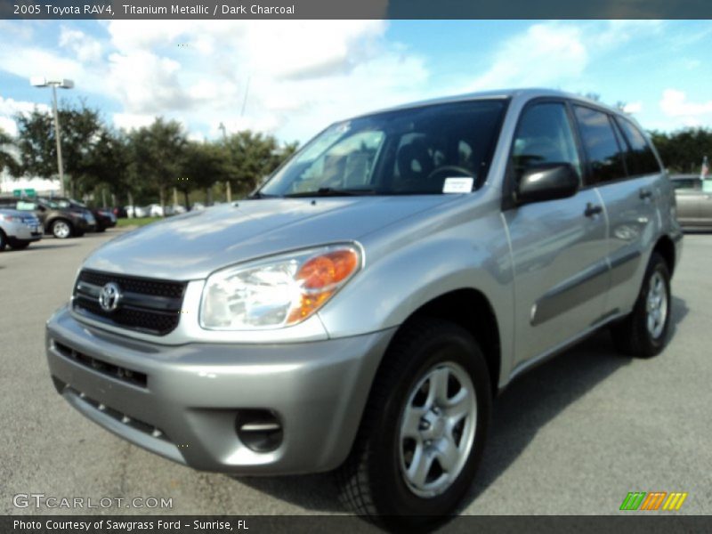 Titanium Metallic / Dark Charcoal 2005 Toyota RAV4