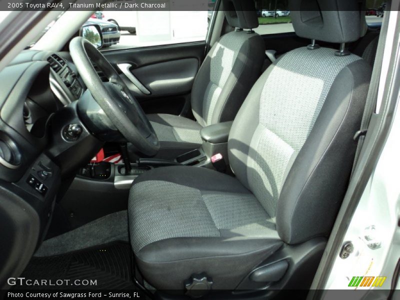 Titanium Metallic / Dark Charcoal 2005 Toyota RAV4