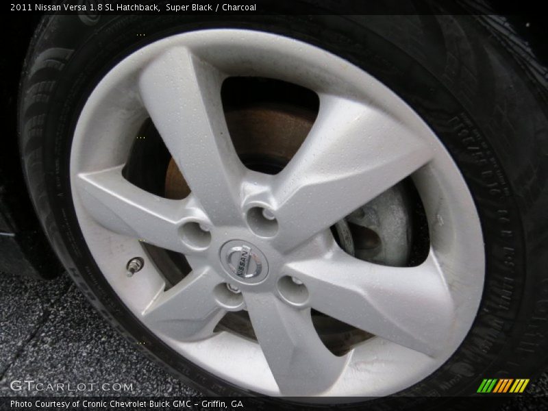 Super Black / Charcoal 2011 Nissan Versa 1.8 SL Hatchback