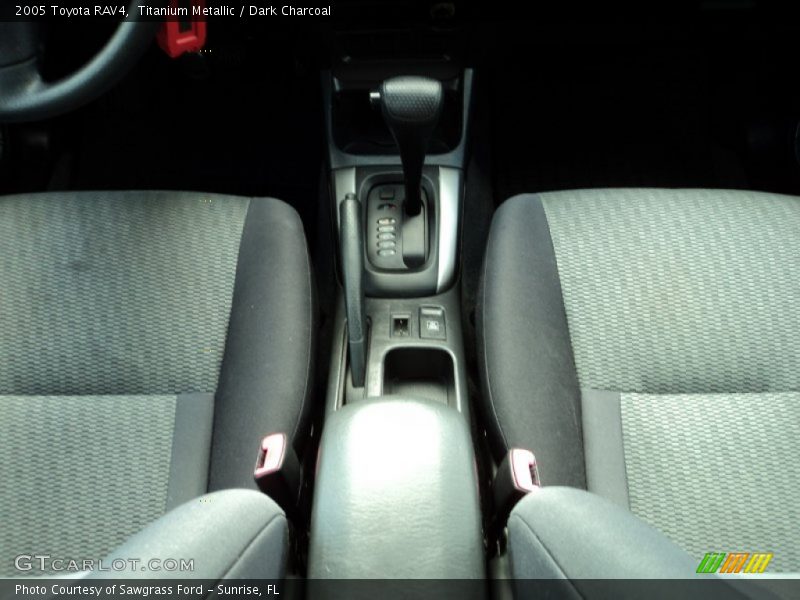 Titanium Metallic / Dark Charcoal 2005 Toyota RAV4