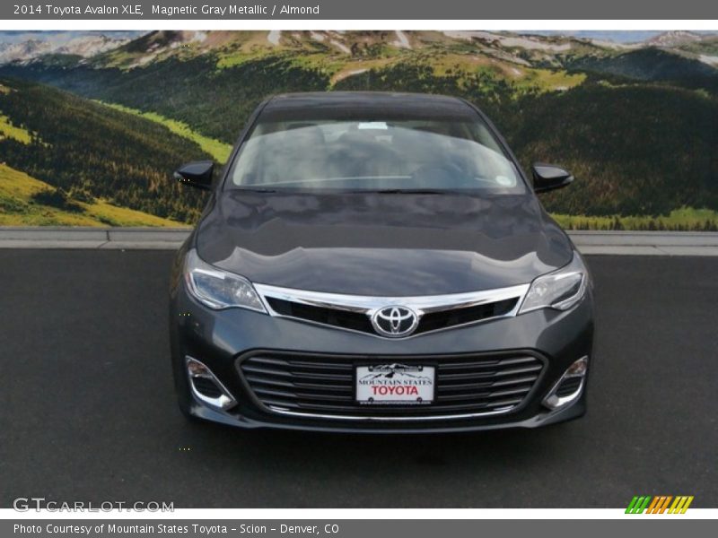 Magnetic Gray Metallic / Almond 2014 Toyota Avalon XLE