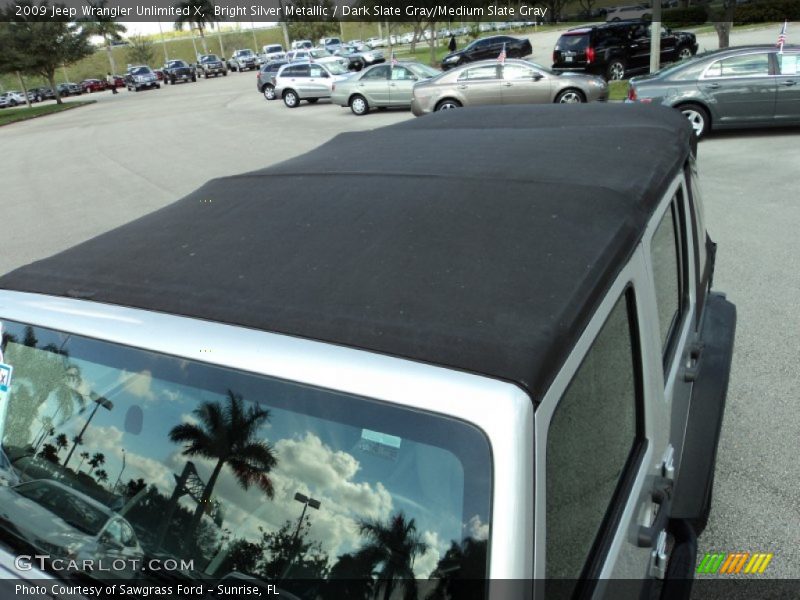 Bright Silver Metallic / Dark Slate Gray/Medium Slate Gray 2009 Jeep Wrangler Unlimited X